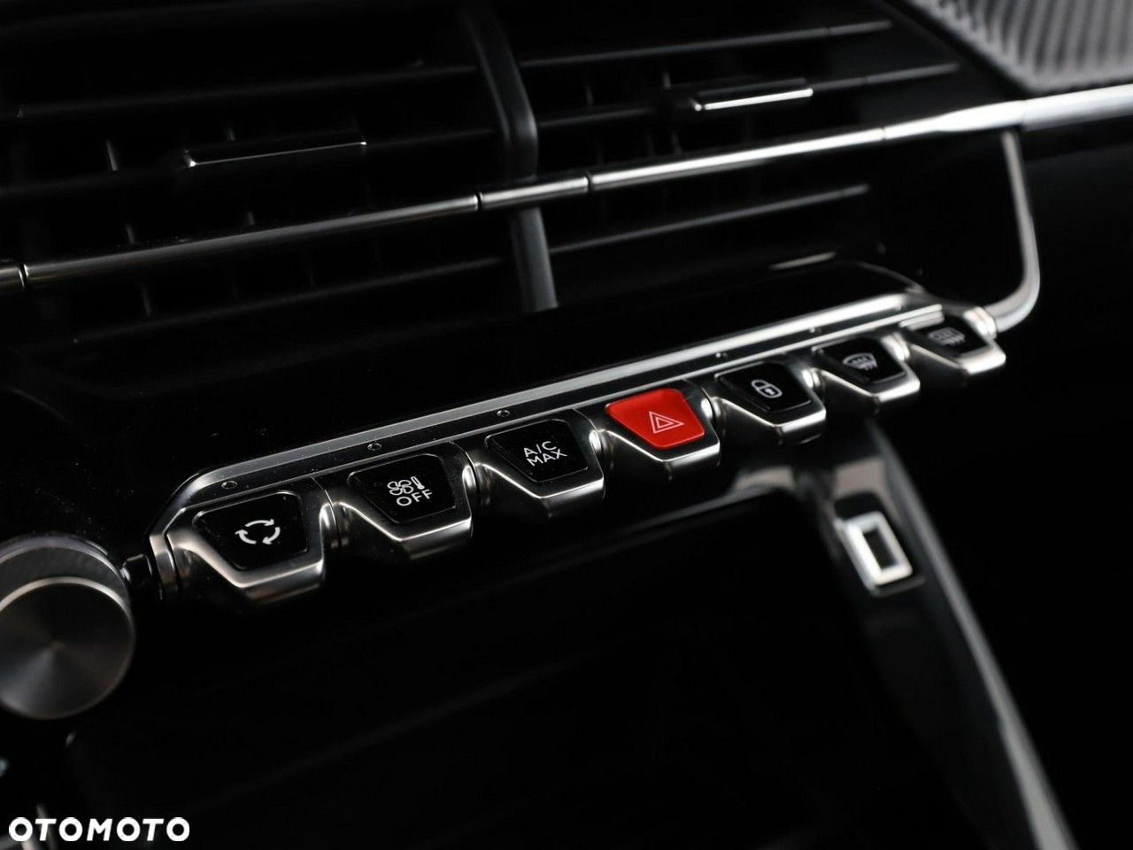 Peugeot 208 - 27
