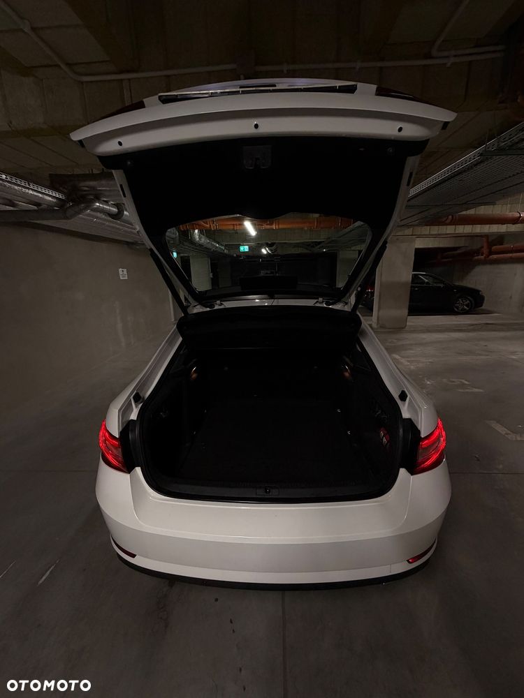 Skoda Superb 1.4 TSI Ambition - 16