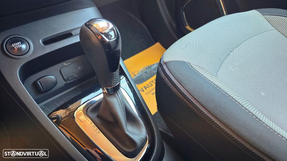 Renault Captur 1.2 TCe Exclusive EDC - 10