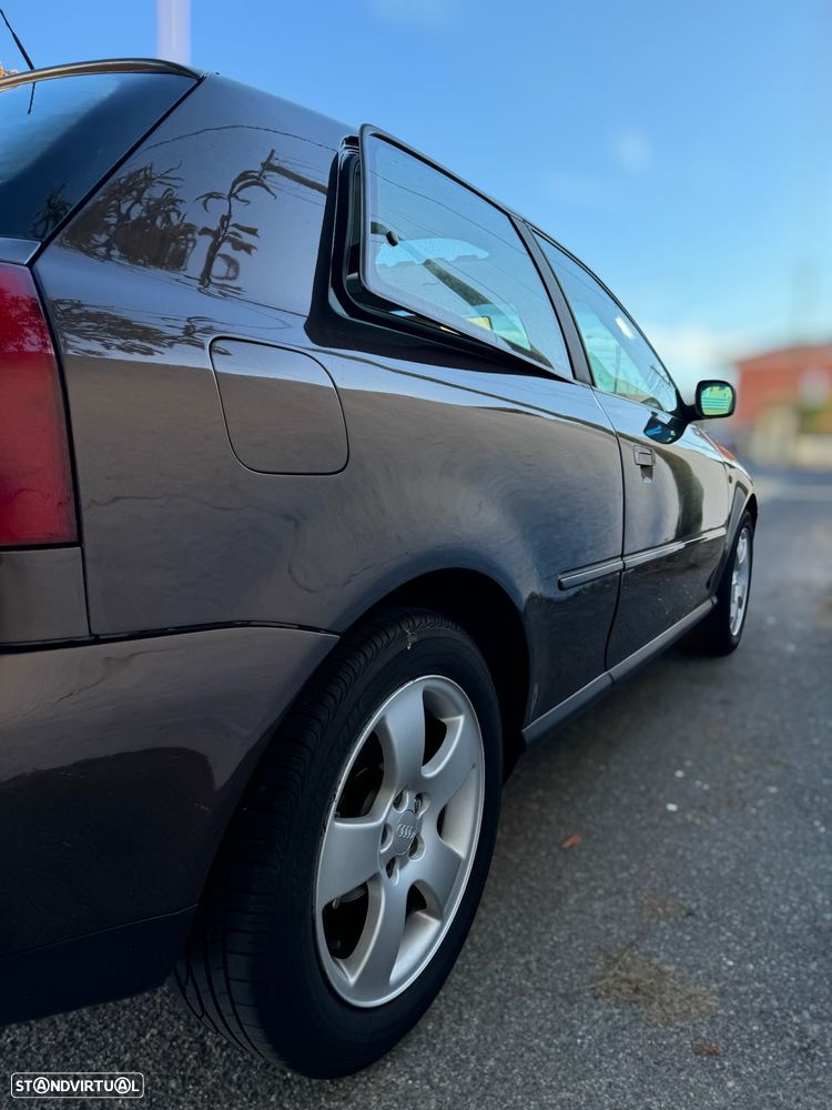 Audi A3 1.9 TDI Sport - 4