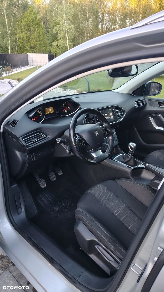 Peugeot 308 BlueHDi 120 Stop & Start Active - 15