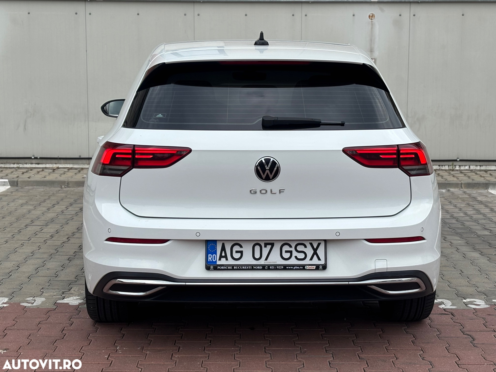 Volkswagen Golf 2.0 TDI DSG Style - 22