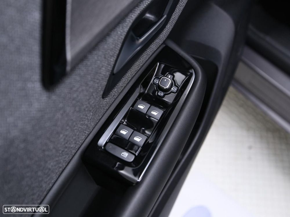 Citroën C5 X 1.6 Hybrid Feel Pack e-EAT8 - 16