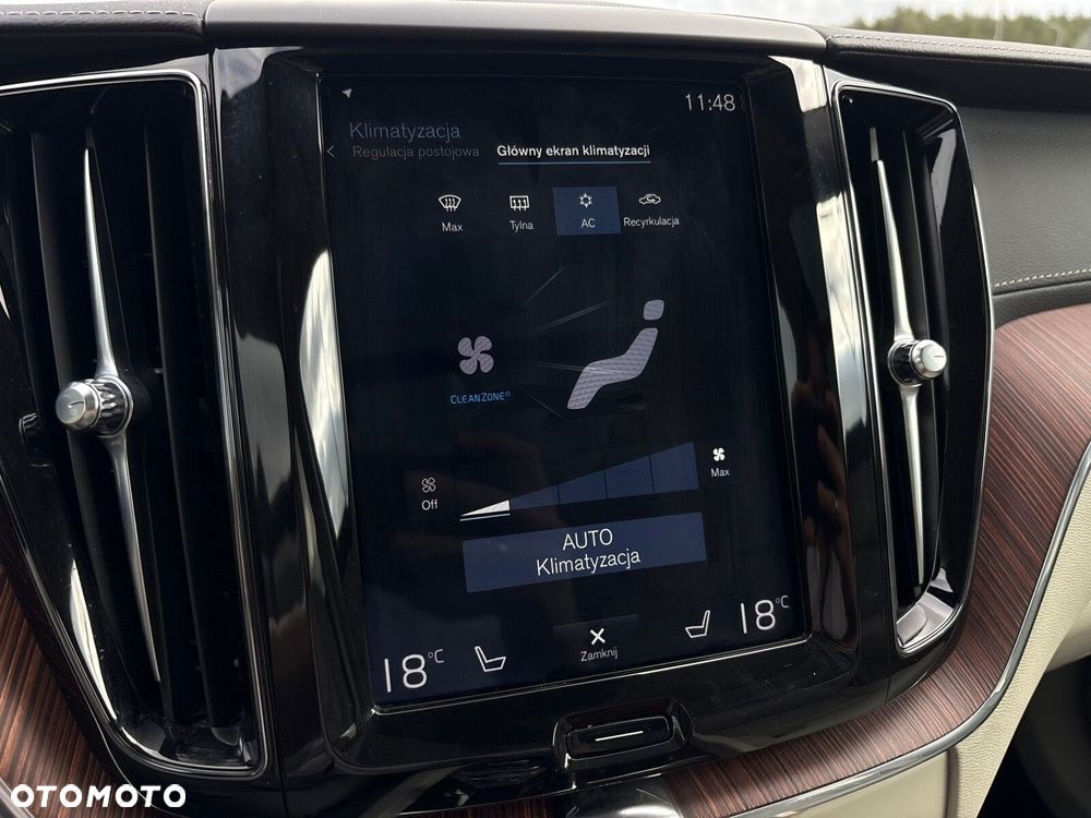 Volvo XC 60 T8 Plug-In Hybrid AWD Inscription - 22