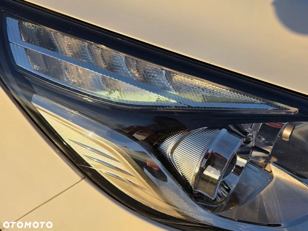 Ford S-Max 2.0 TDCi Titanium - 12