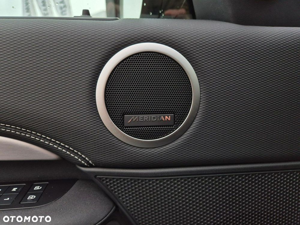 Land Rover Discovery - 34