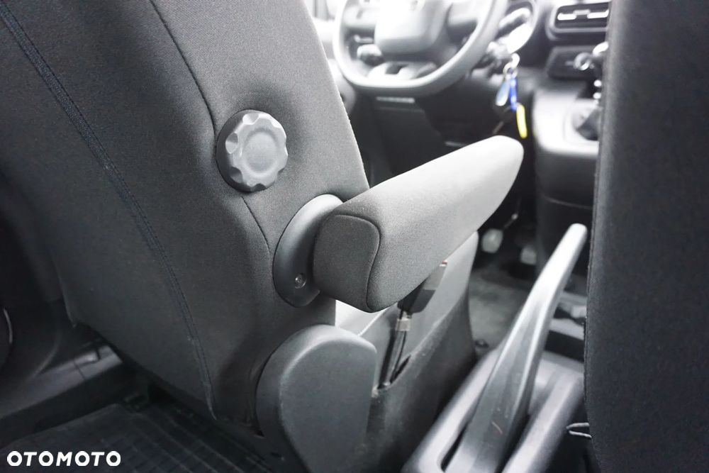 Toyota Proace City Verso 1.5 D-4D Business - 31