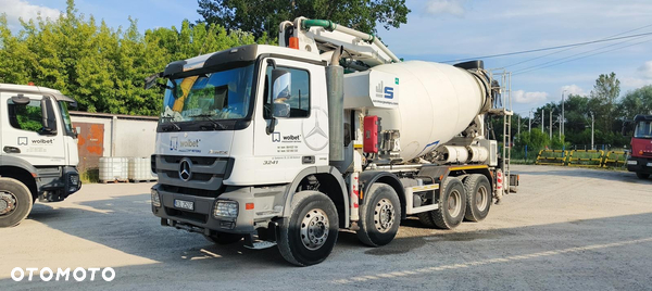 Mercedes-Benz Actris 3241