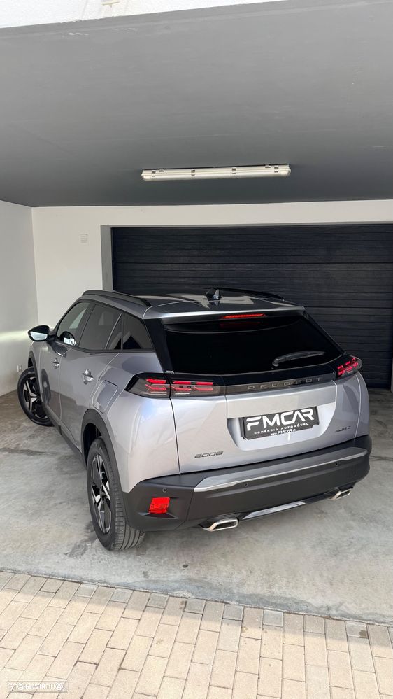 Peugeot 2008 1.2 Hybrid Allure e-DCS6 - 2