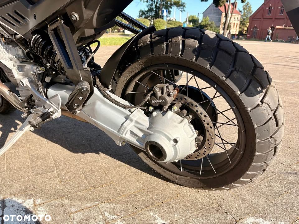 Moto Guzzi Stelvio - 11