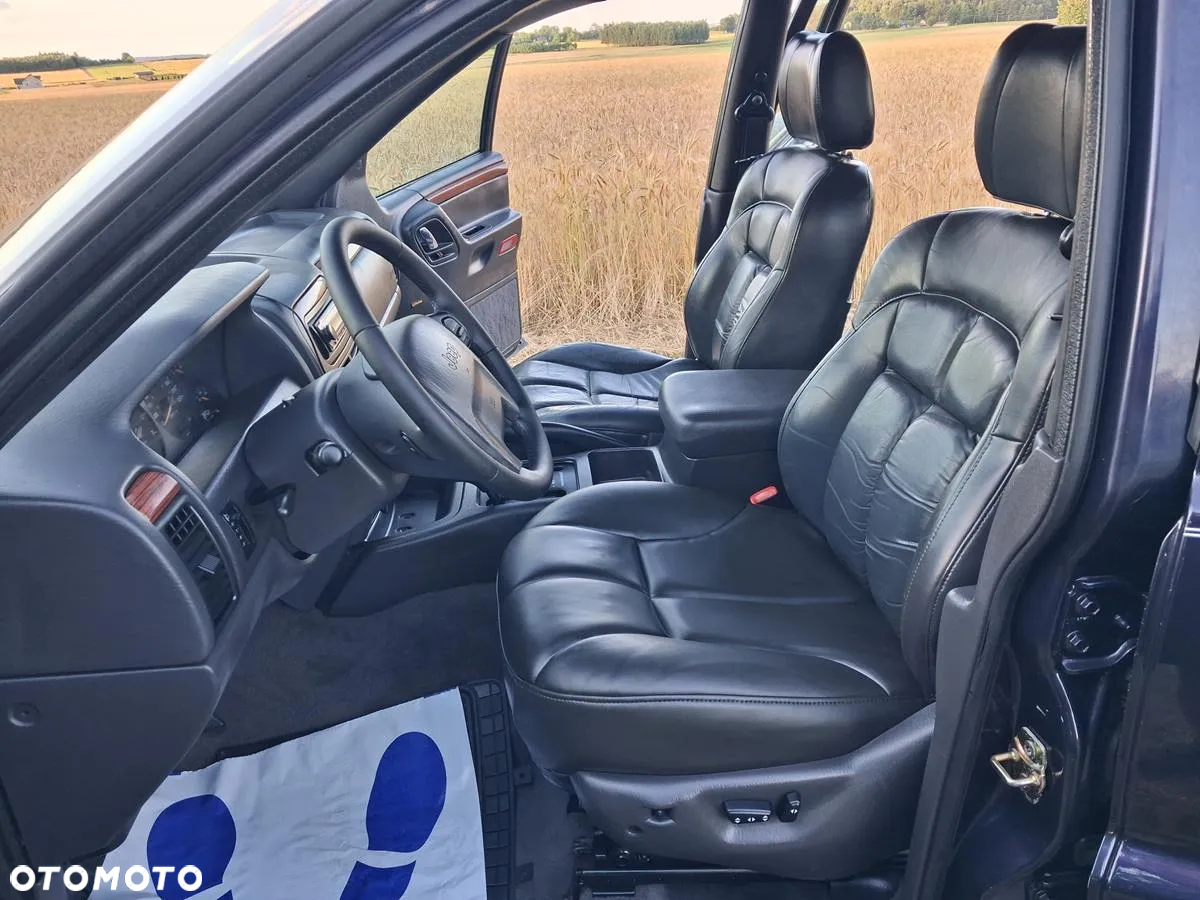 Jeep Grand Cherokee 4.7 Limited - 25