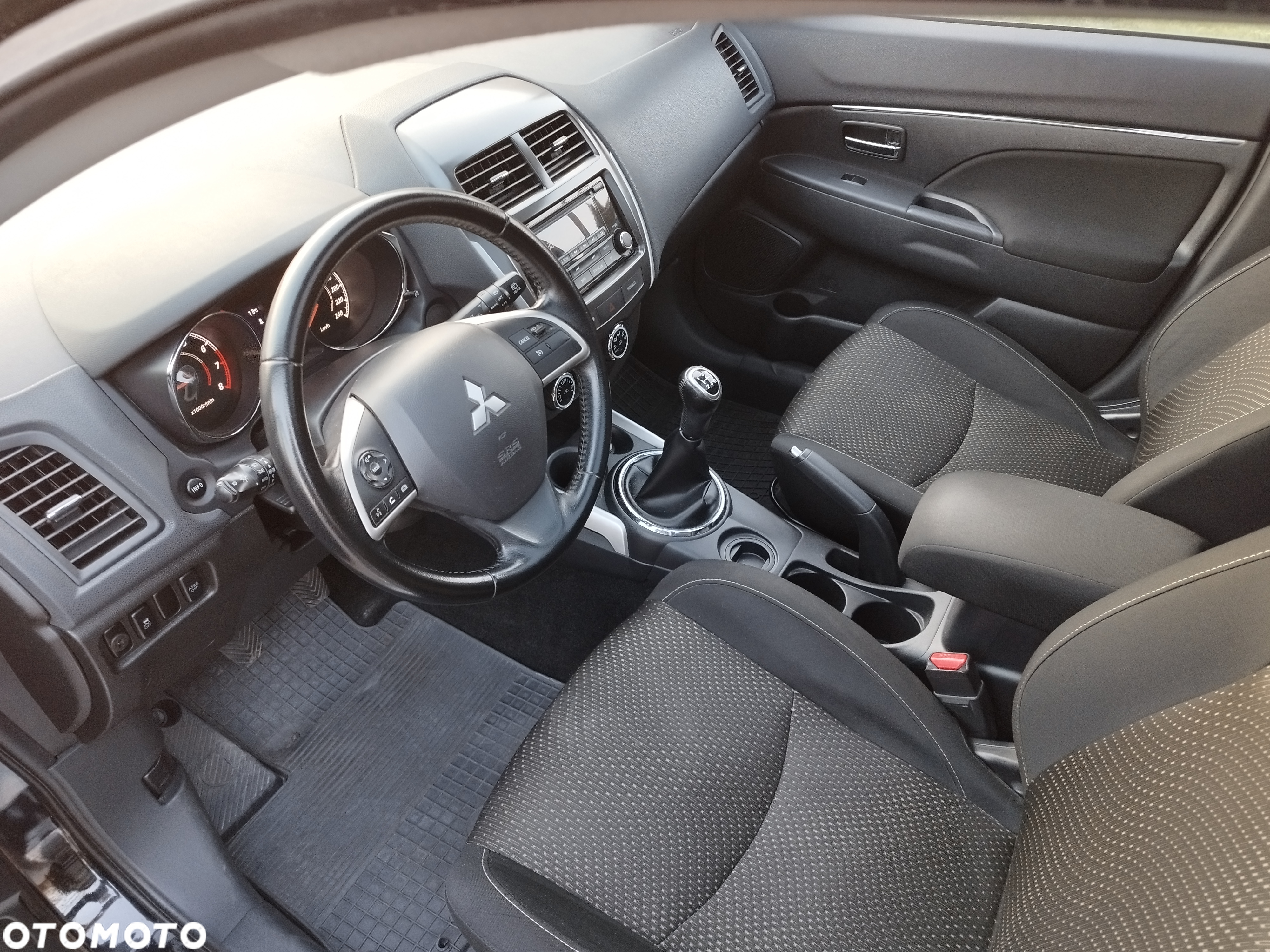 Mitsubishi ASX 1.6 Intense - 7