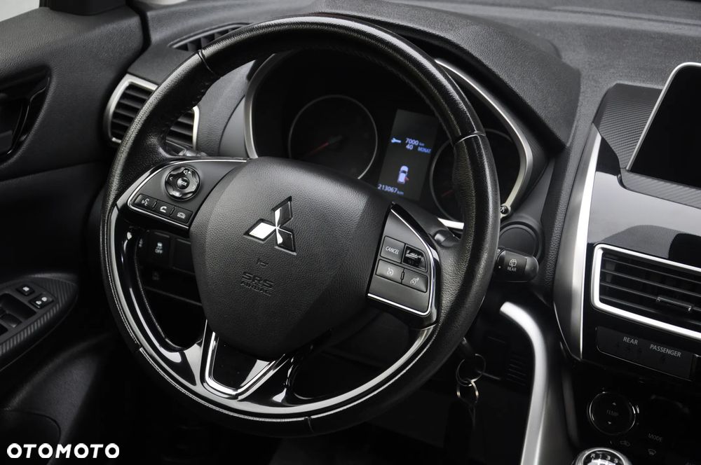 Mitsubishi Eclipse Cross 1.5 T GPF Invite Plus - 23