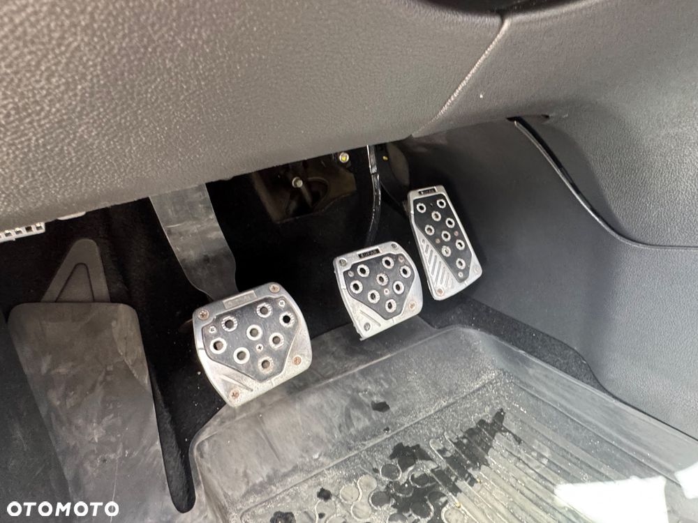 Opel Astra 1.4 Turbo - 22