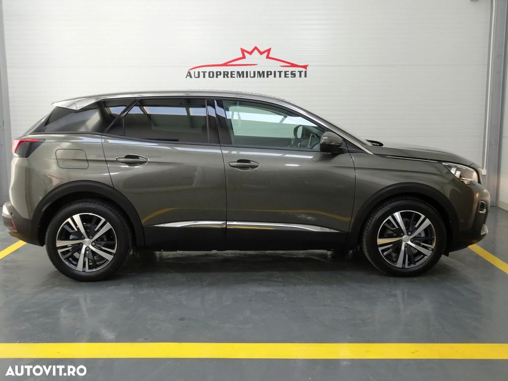 Peugeot 3008 - 18