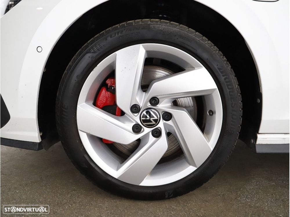 VW Golf 1.4 TSI GTE DSG - 34
