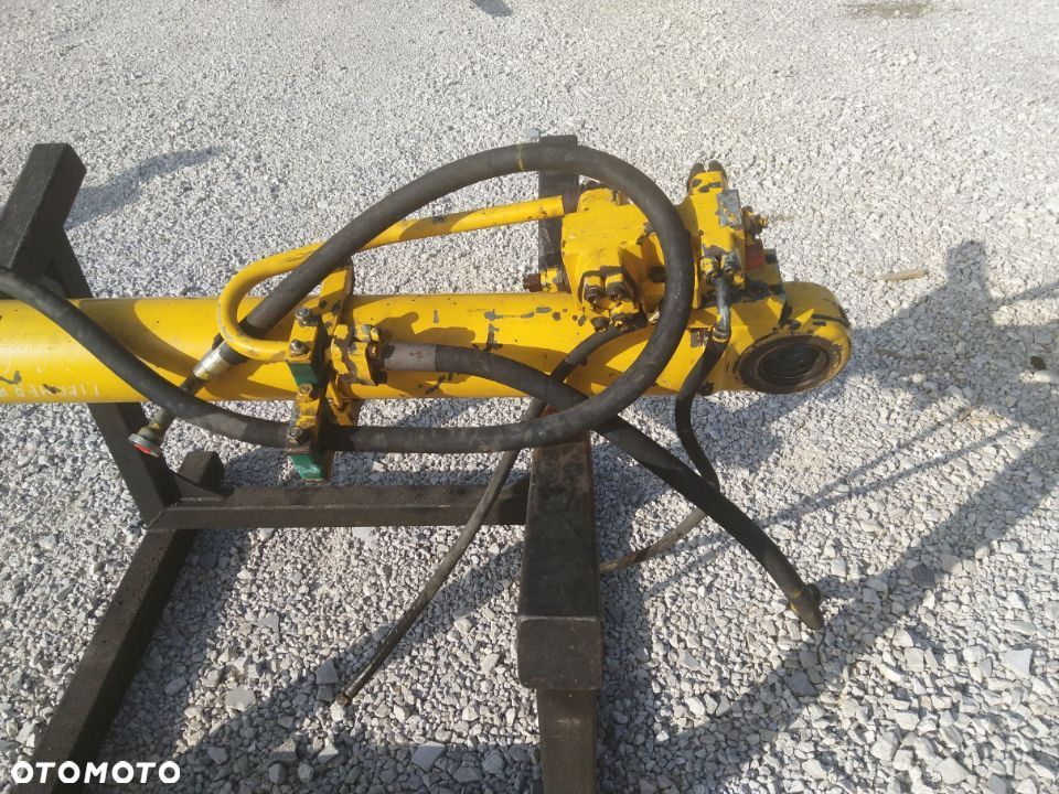 Siłownik Liebherr R914 R924 R904 R906 R916 R926[D-172 S-80 T-85] - 4