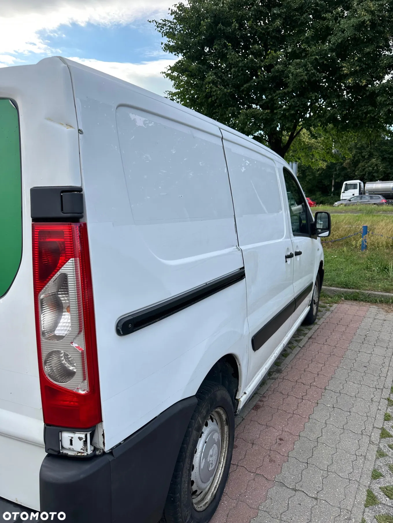 Peugeot Expert - 8