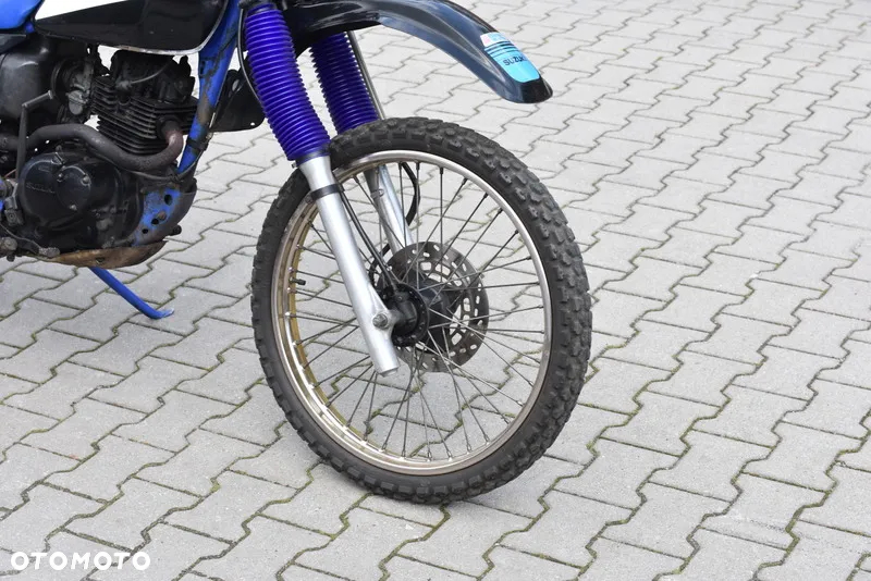 Suzuki DR