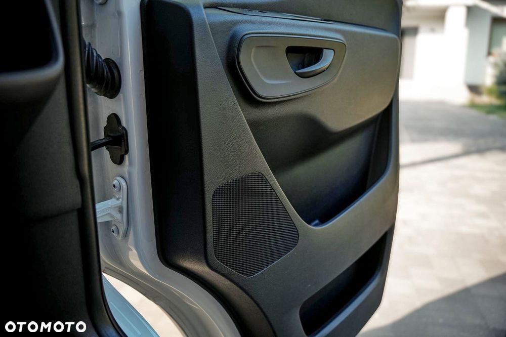 Mercedes-Benz Sprinter - 35