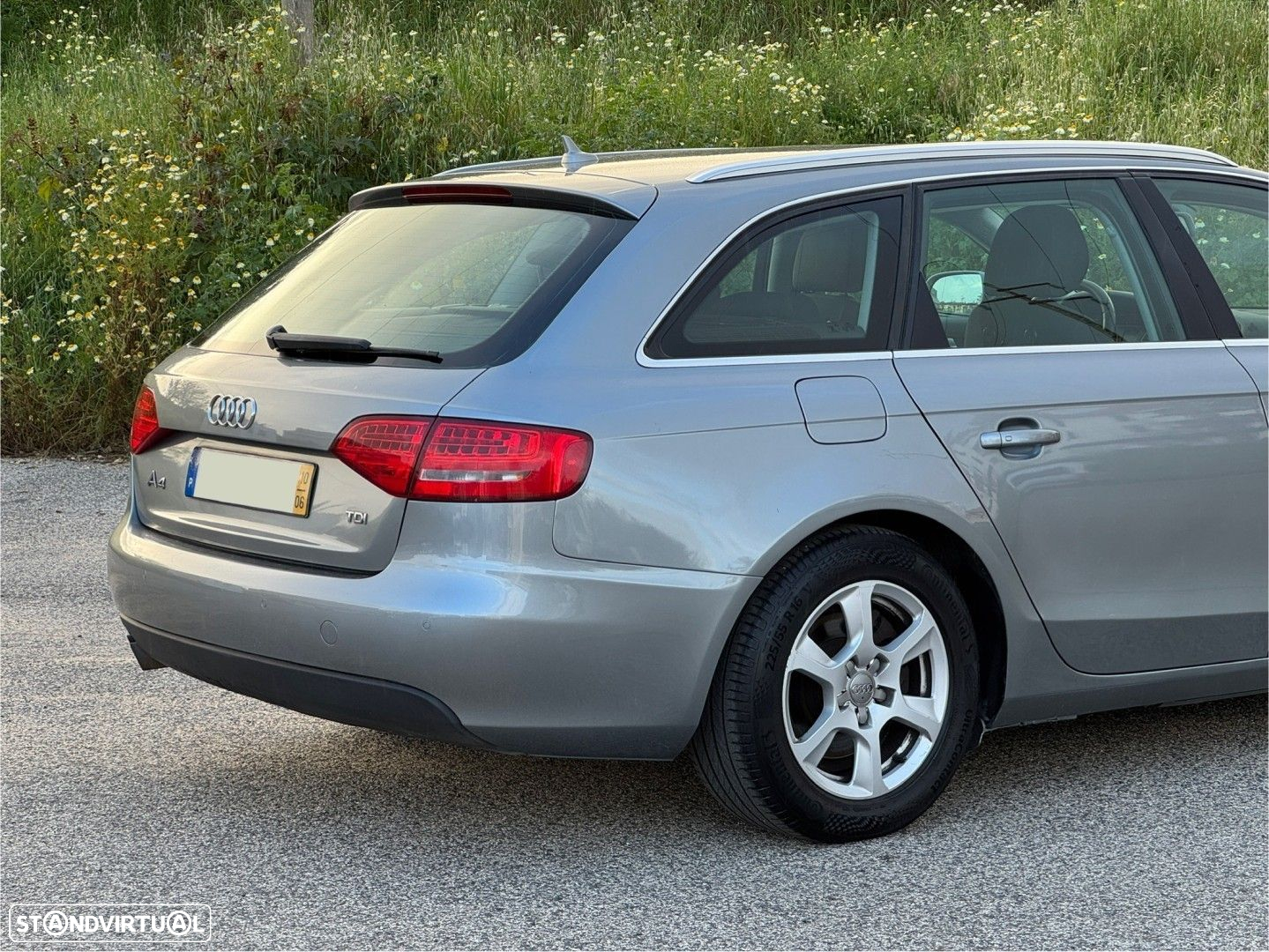 Audi A4 Avant 2.0 TDI exclusive - 6