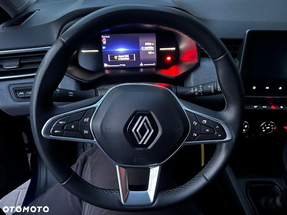 Renault Clio TCe 90 EVOLUTION - 16