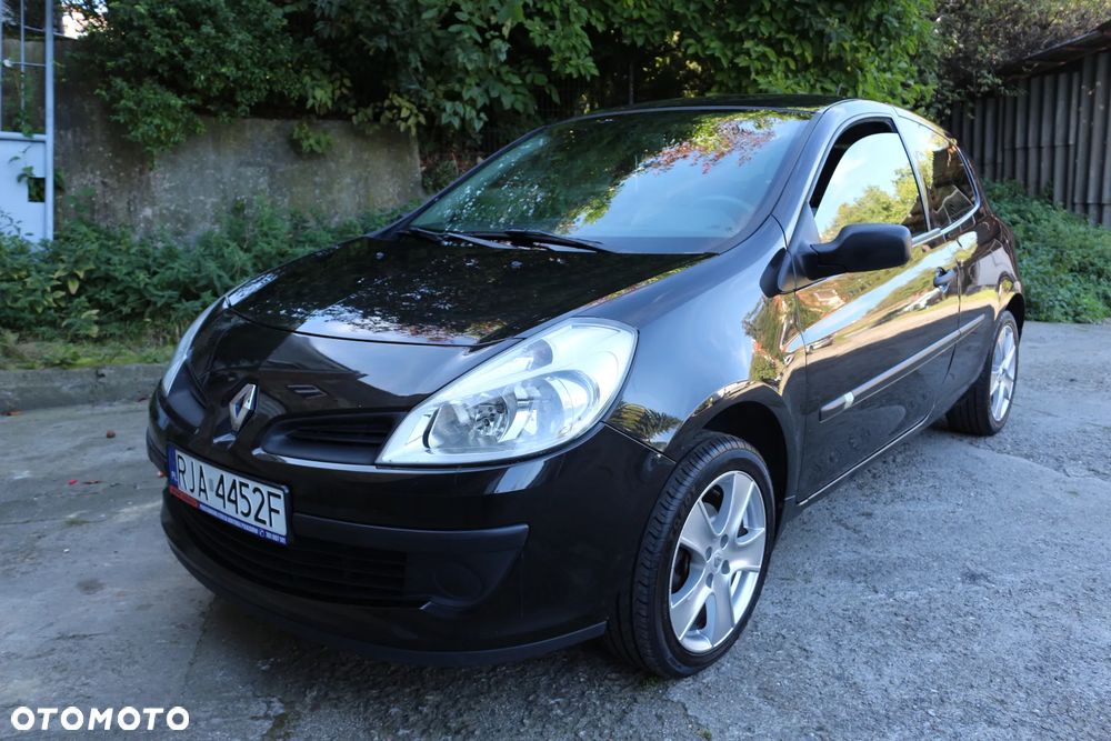 Renault Clio 1.2 16V Dynamique - 2