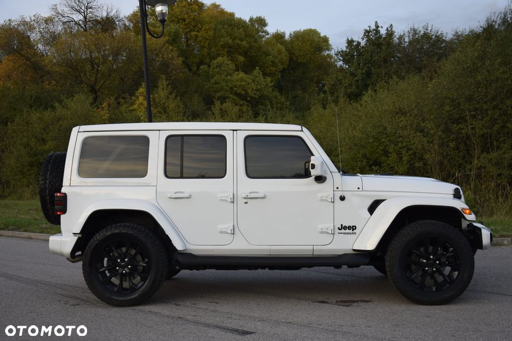 Jeep Wrangler - 10