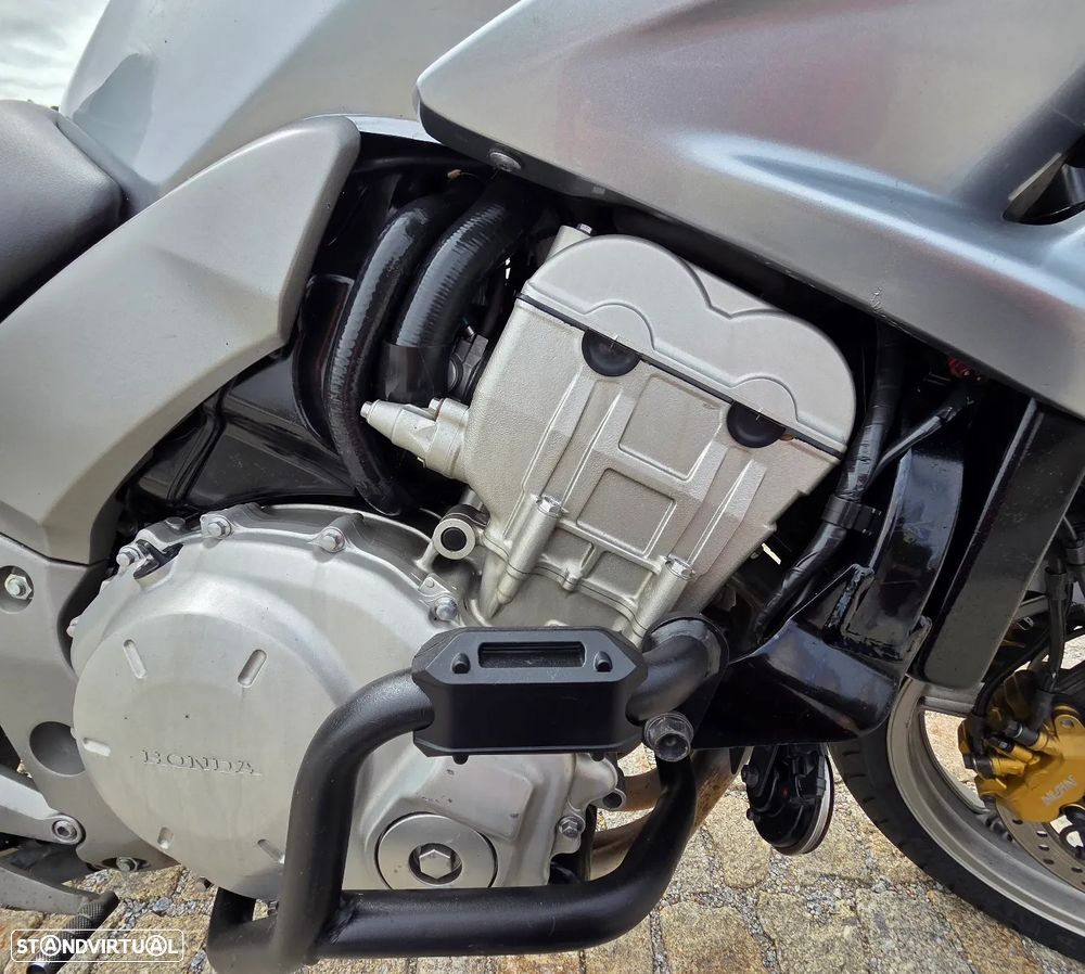Honda CBF 1000 A - 14