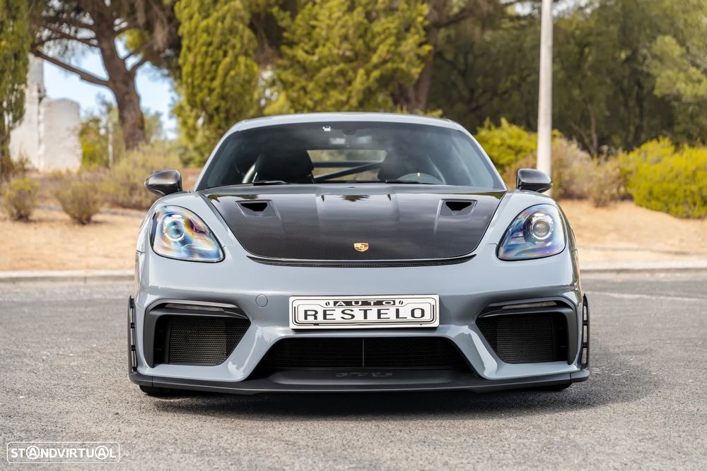 Porsche 718 Cayman GT4 RS - 2