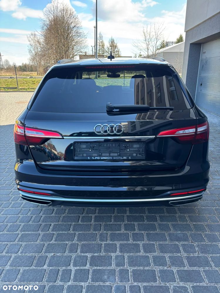 Audi A4 Avant 40 TDI S tronic - 9