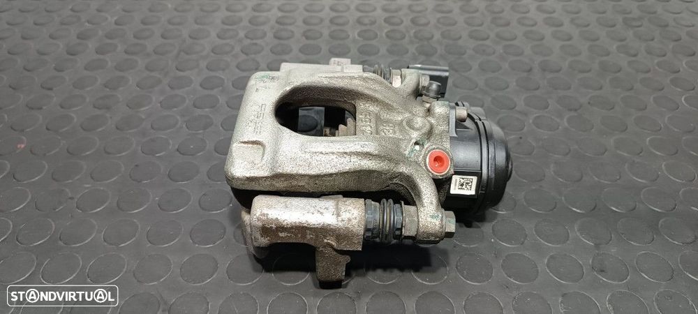 PINÇA DE TRAVÃO TRASEIRA ESQUERDA NISSAN X-TRAIL (T32) ACENTA - 1
