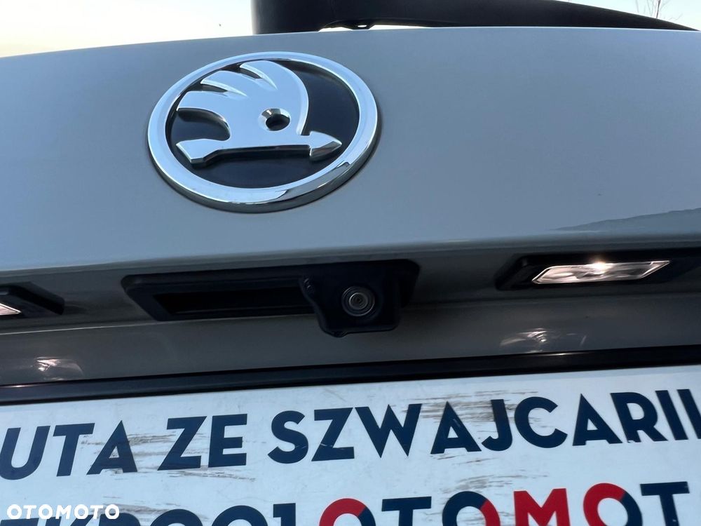 Skoda Superb Combi 2.0 TDI 4x4 DSG SportLine - 26