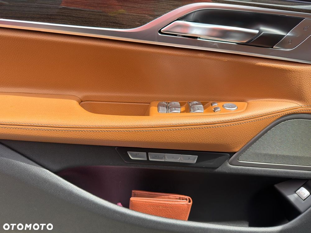 BMW Seria 7 730d - 19