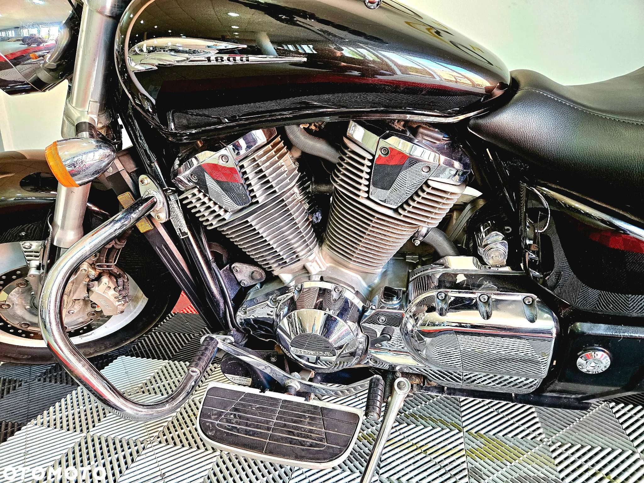 Honda VTX - 12