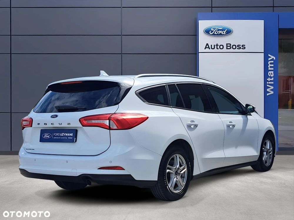 Ford Focus 1.0 EcoBoost Titanium Business - 9