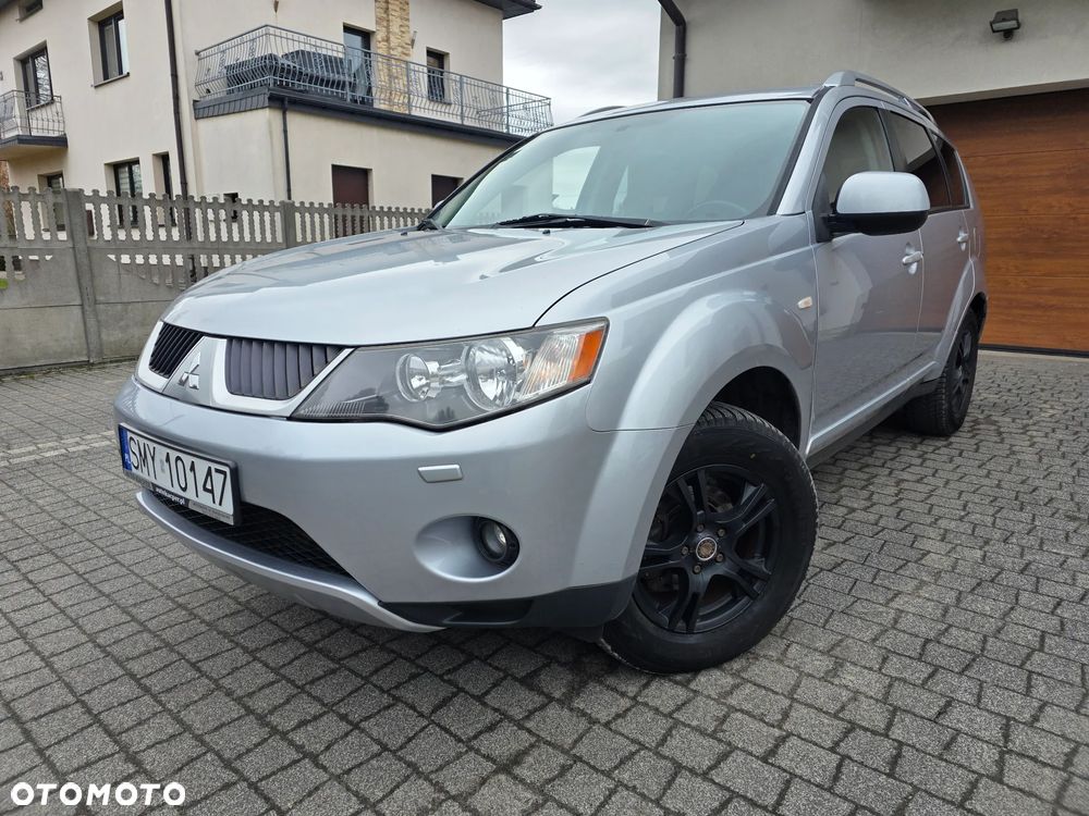 Mitsubishi Outlander 2.0 DI-D 4WD Instyle - 2