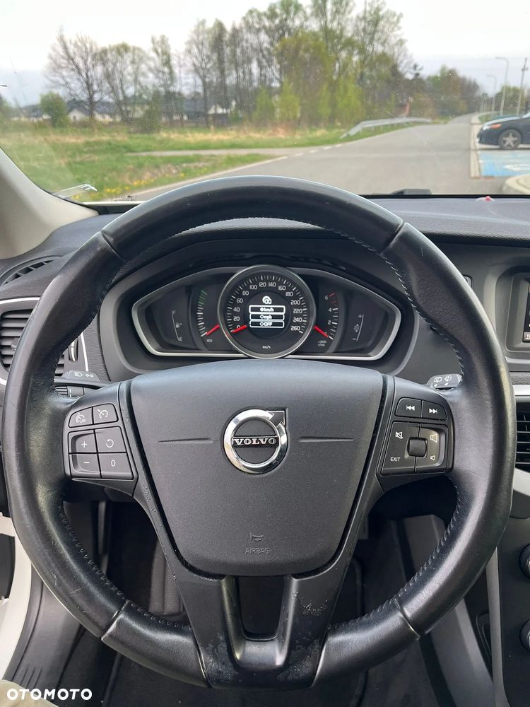 Volvo V40 - 27