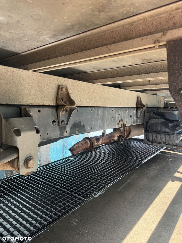 Iveco 35s18 - 15