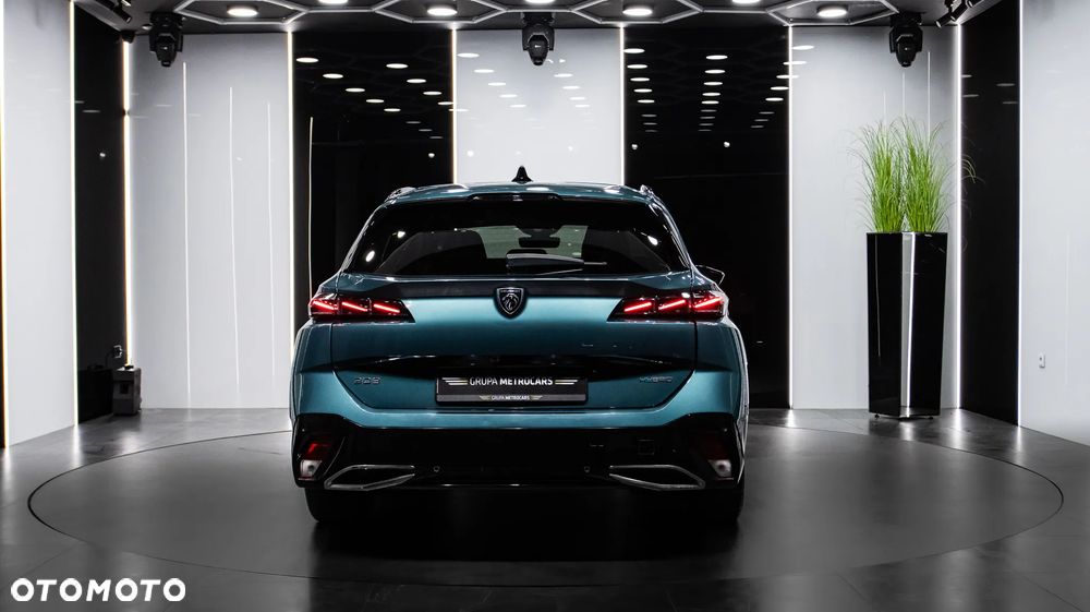 Peugeot 308 1.6 Hybrid PHEV GT EAT8 - 6