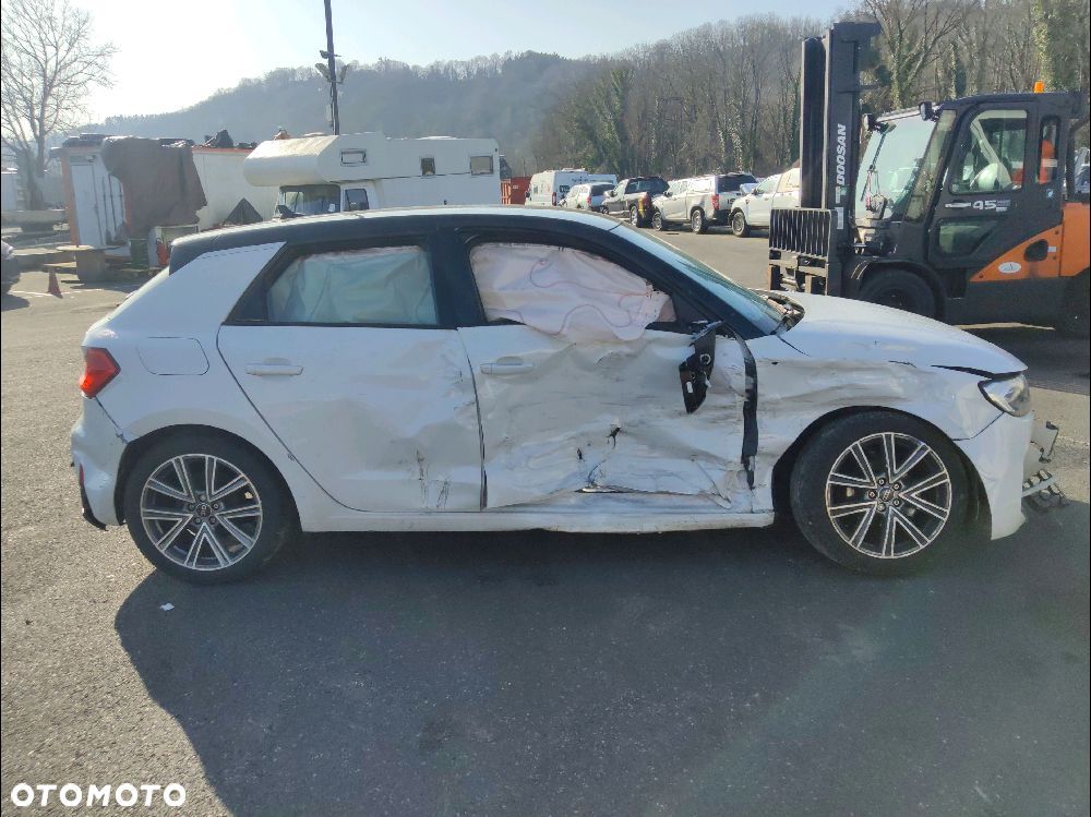 Audi A1 Sportback 25 TFSI - 2