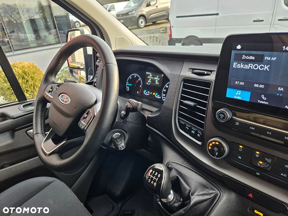 Ford Transit Custom LONG L2 2.0 TDCI - 12