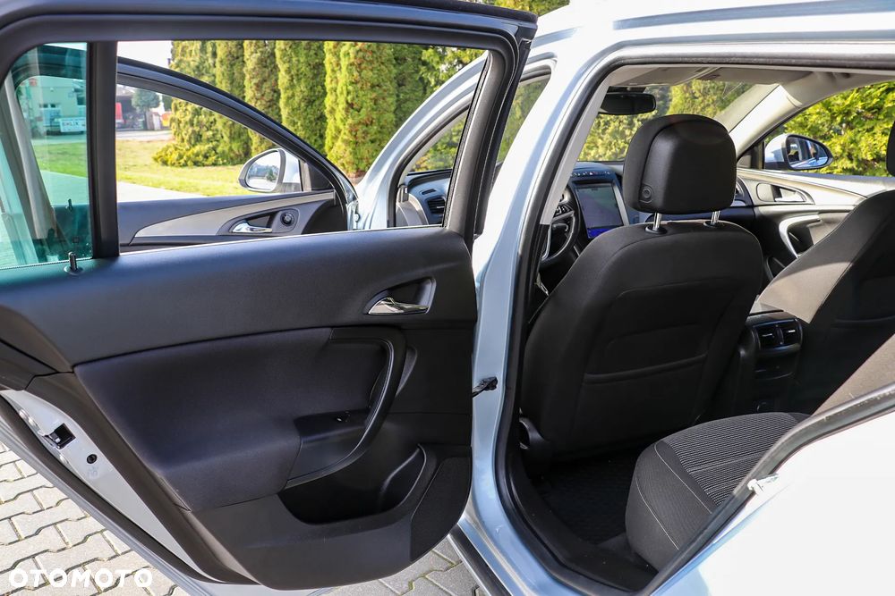 Opel Insignia 2.0 CDTI automatik Cosmo - 24