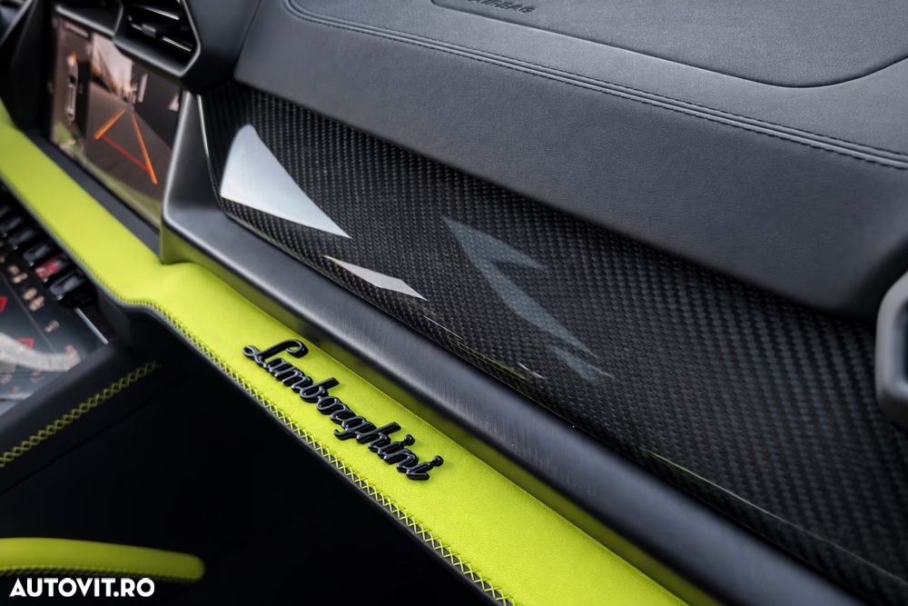 Lamborghini URUS - 7