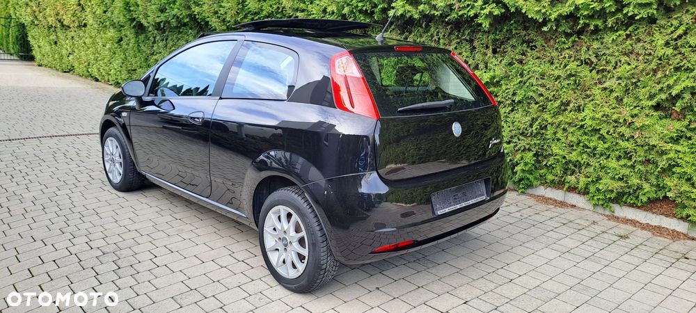 Fiat Grande Punto 1.4 8V Dynamic - 3