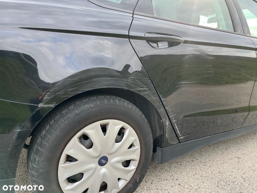 Ford Mondeo - 26