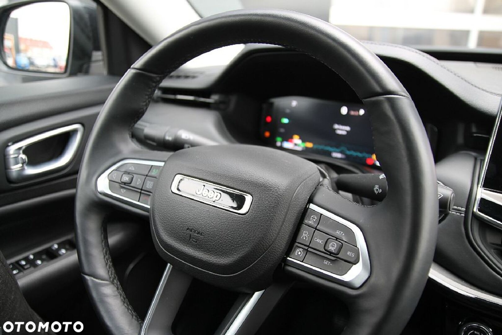 Jeep Compass - 22