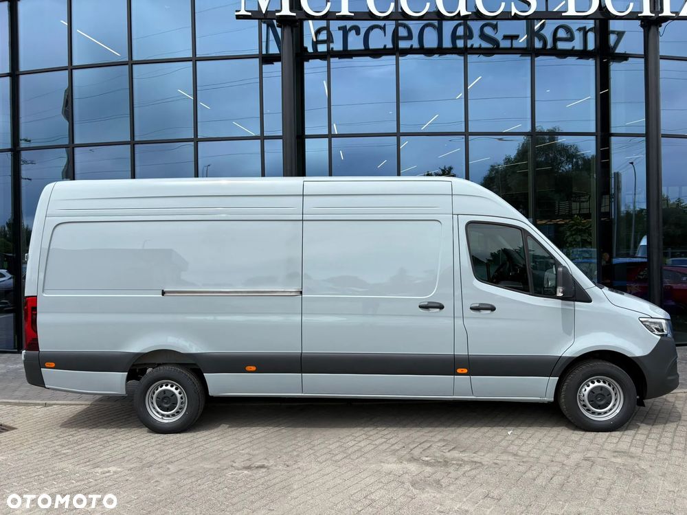 Mercedes-Benz Sprinter - 4
