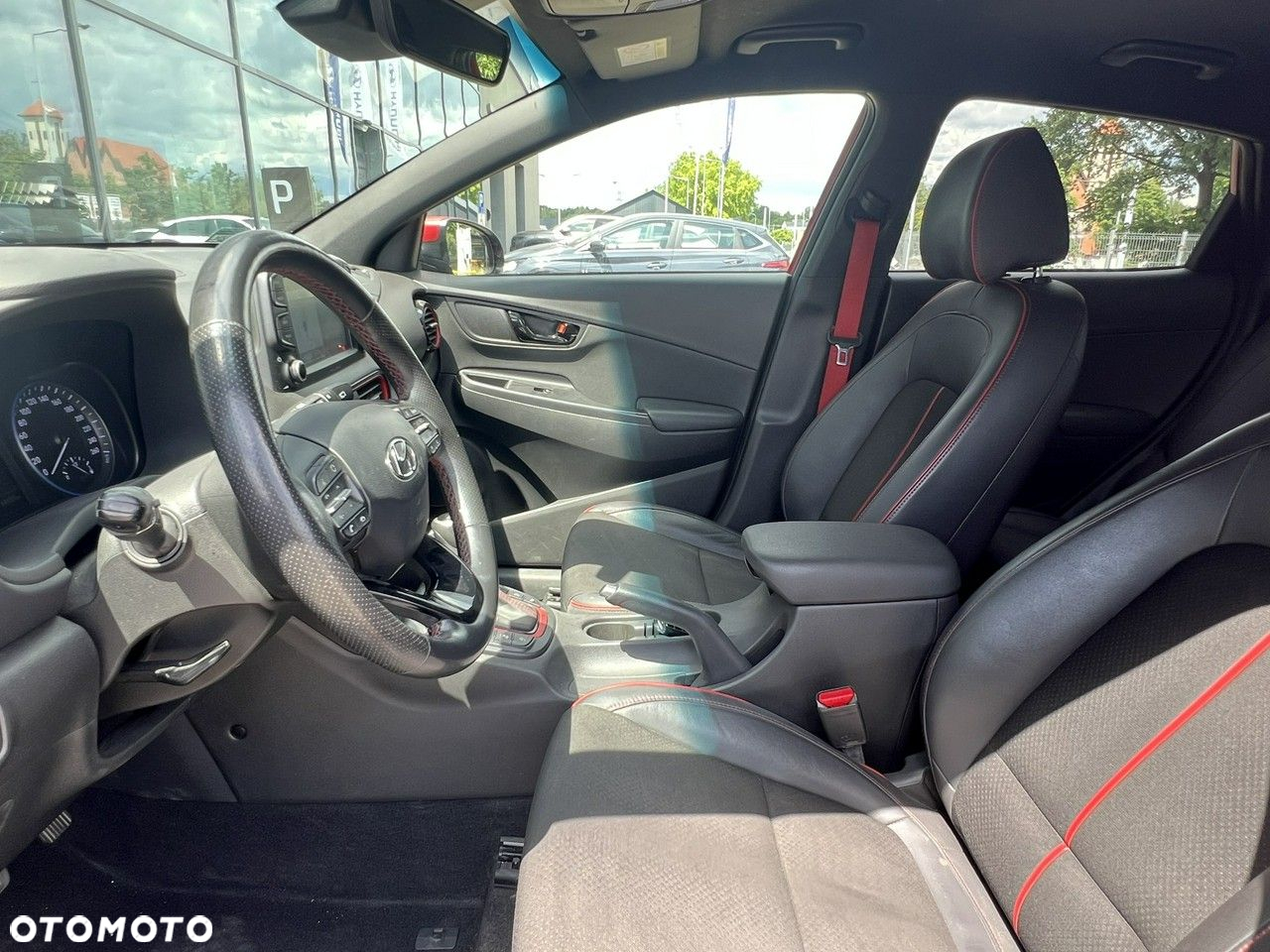 Hyundai Kona 1.6 T-GDI Premium DCT - 10