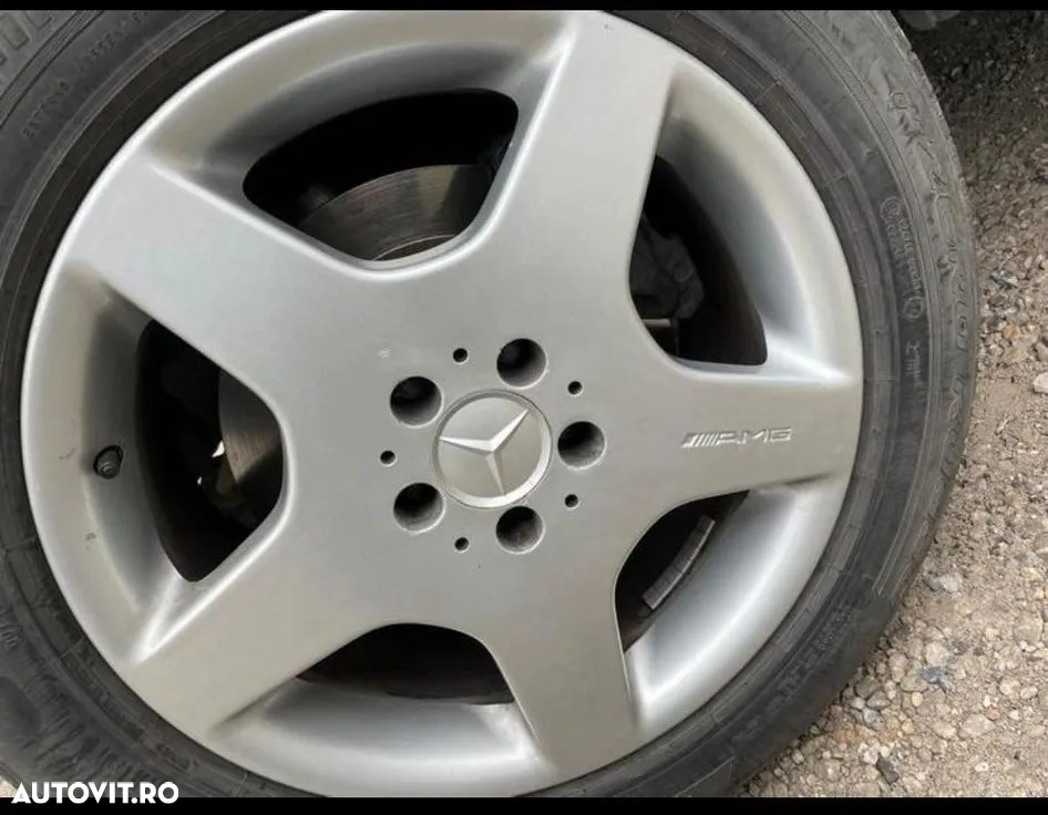 Mercedes-Benz ML - 13